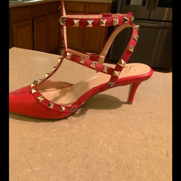Red Spiked Strapped Heels - Picture 2 of 9